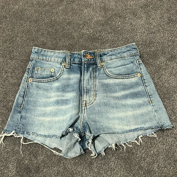 Divided | High Rise Jean Shorts - Picture 1 of 3